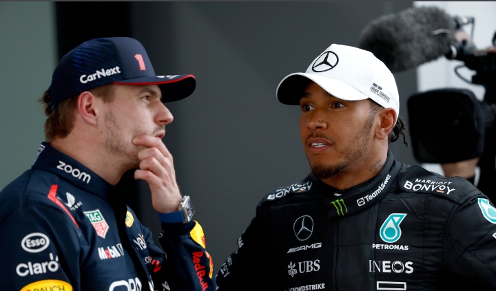 Hamilton willing to bet Verstappen over F1 win record